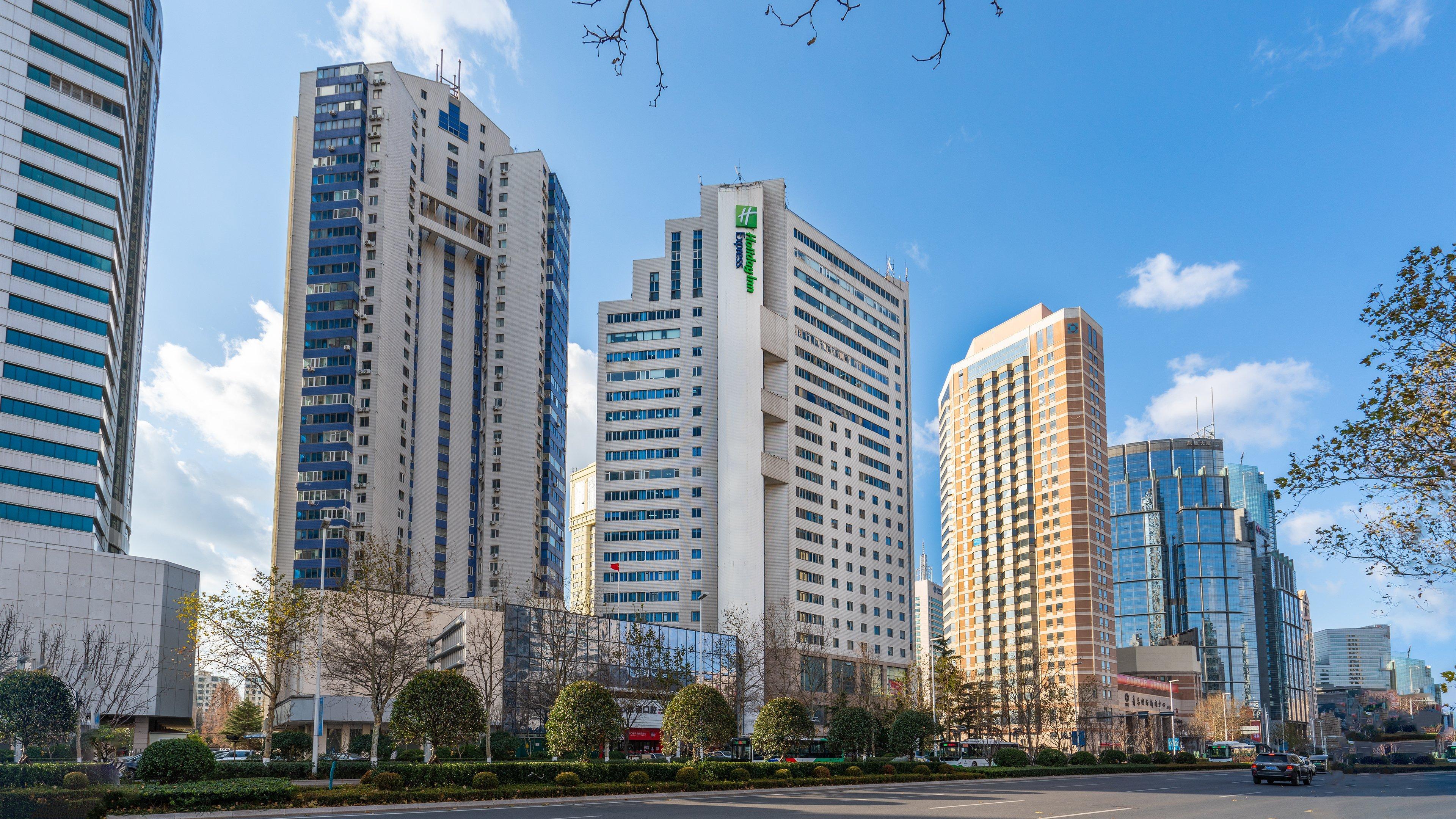 Holiday Inn Express Qingdao City Center, An Ihg Hotel Exterior foto